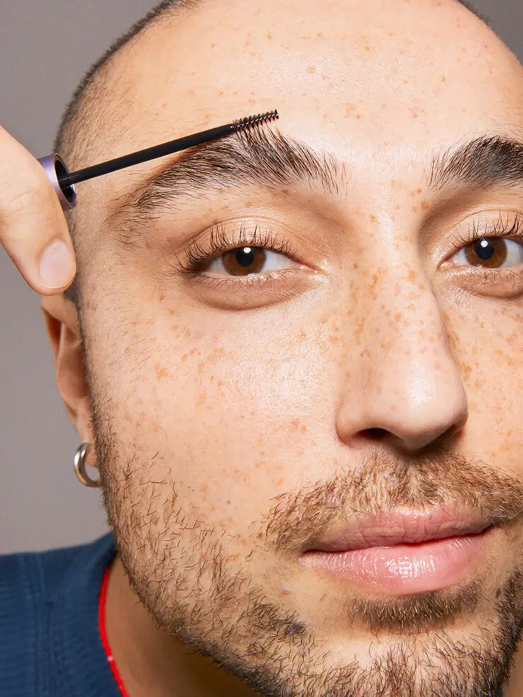 sobrancelhas mais densas e definidas com Xlash